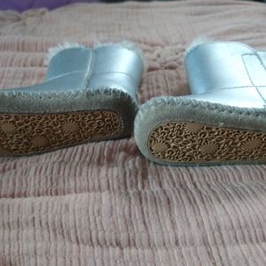 Baby UGG Silver Boots Size 2/3
